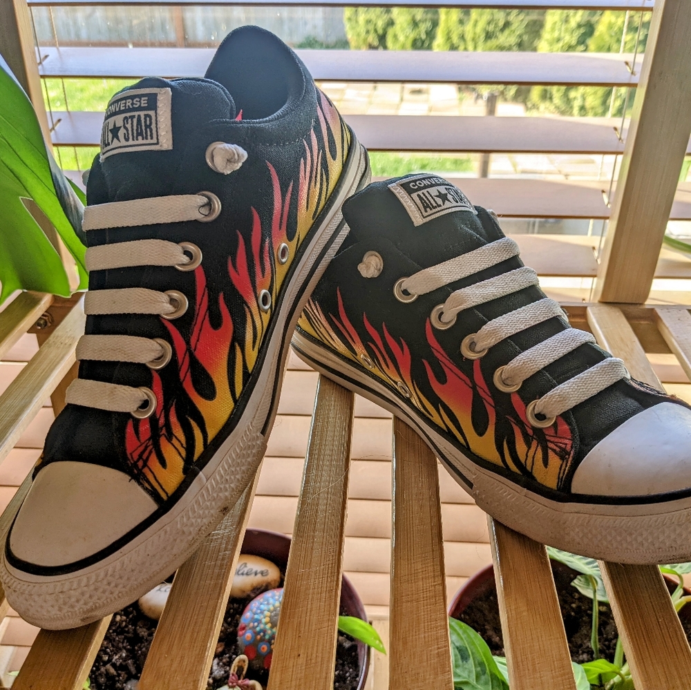 Black Converse with Flames 🔥🔥